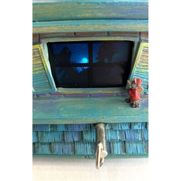 Disney Aristocats 40th Anniversary Music Box Snow globe Lights Up tested Holiday - Picture 7 of 16